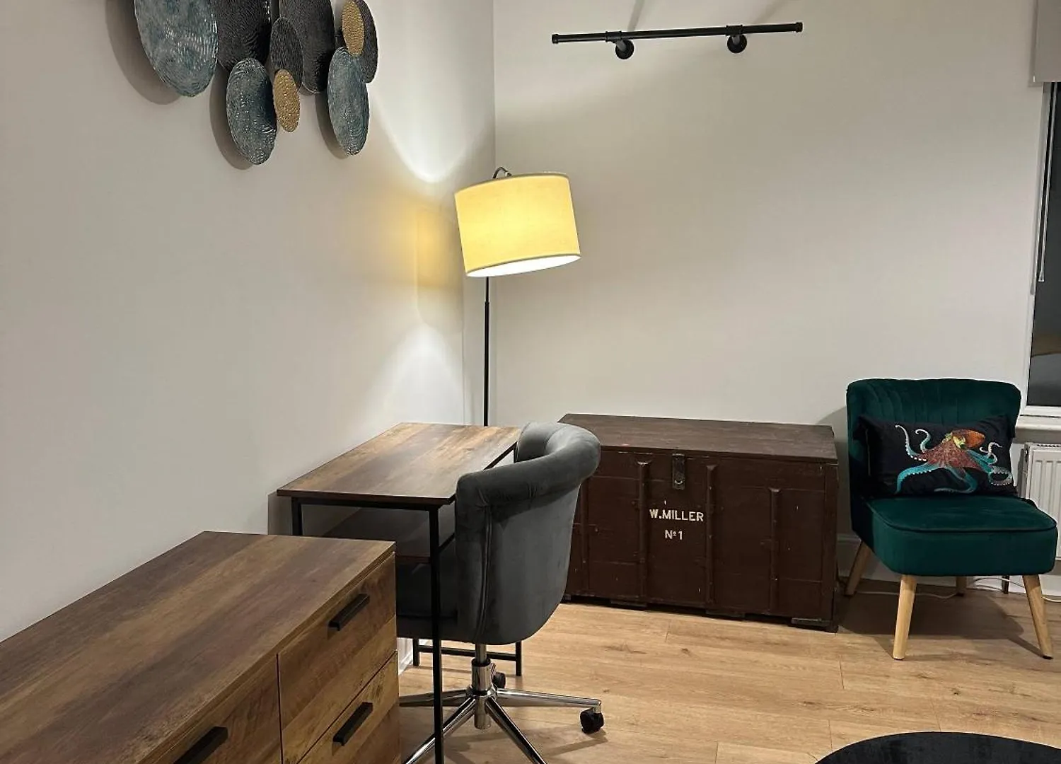 فيلا 3 Bed Chill Glouc Free Parking غلوستير بيت للعطل