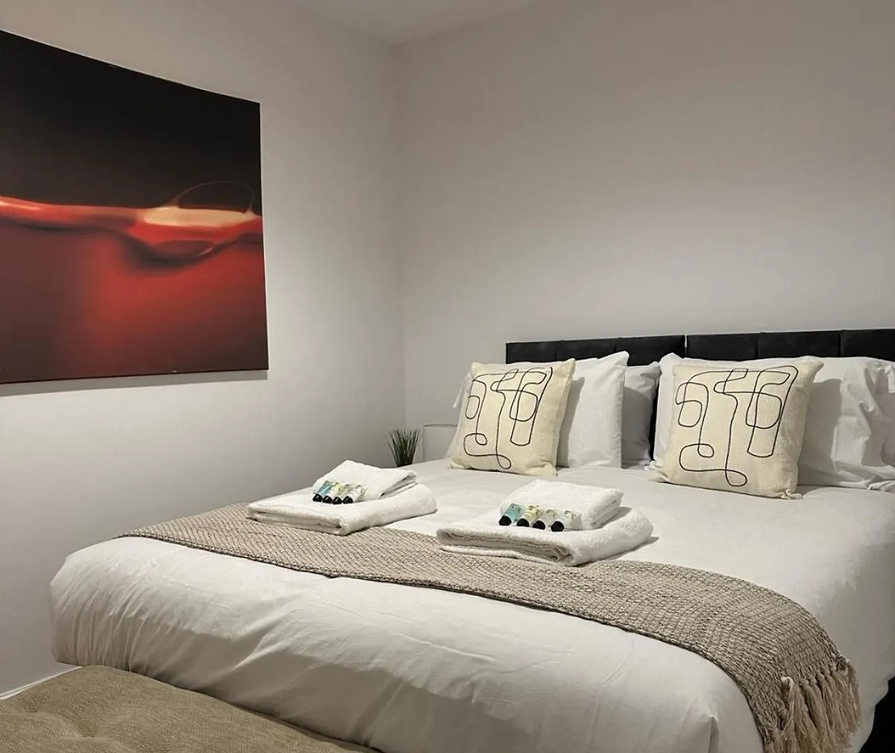 Holiday home 3 Bed Chill Glouc Free Parking Villa Gloucester